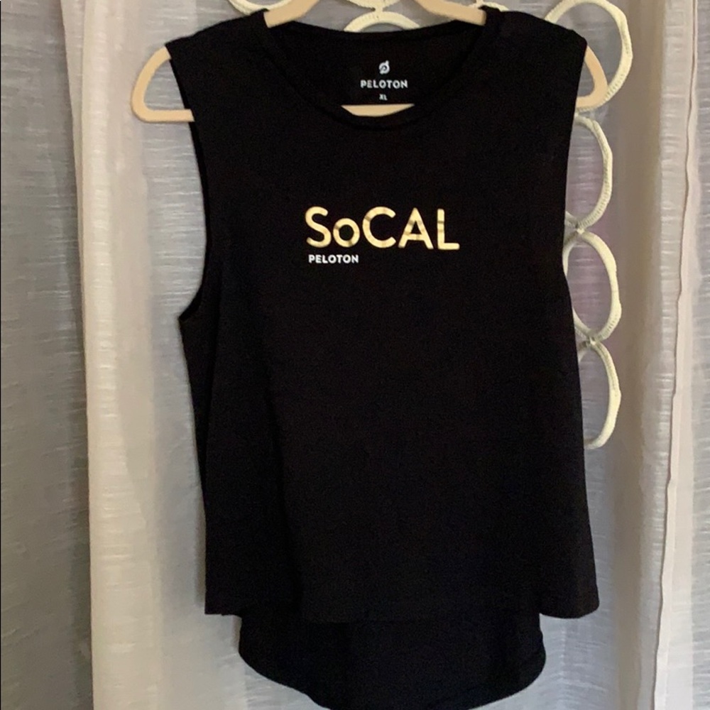 Peloton muscle Tee XL